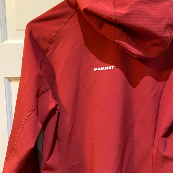 Mammut red full zip - Picture 2 of 8